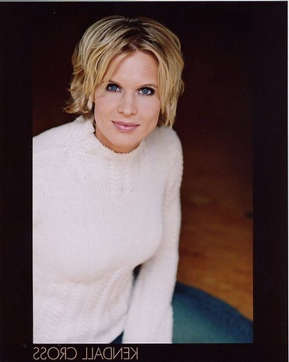 Kendall Cross (actress) ~ Complete Wiki & Biography with Photos | Videos