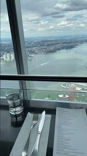 Dining at #onedine at the top of One World Trade Center (Freedom Tower) | #food #dining #skyscraper