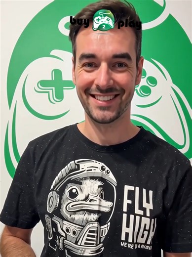 Dacă n-ai avut niciodată o consolă, nu trebuie să începi cu cea mai scumpă. Un PS4 sau un Xbox bun îți oferă sute de jocuri, multiplayer și story-uri care te țin ani de zile. Important e să începi, upgrade-ul vine mai târziu. Tu ce consolă ți-ai lua prima dată? #ps4 #xbox #console #buy2play #consolereconditionate