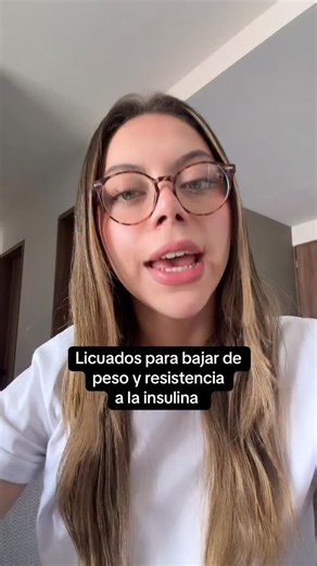 Ideas de licuados para resistencia a la insulina y bajar de peso… . . . No existe como un tal un licuado “mágico” que por sí solo te revierta la RI y te haga bajar de peso🤧 Peeeero claro que hay aquellos que podrían incluirse en tu tratamiento y apoyarte a llegar a tu meta (por ejemplo los del video) Coméntame tus dudas, estoy aquí para apoyarte🤍 #nutricion #licuadosaludable #obesidad #diabetes #nutriologanancyochoa | Nancy Nutrición