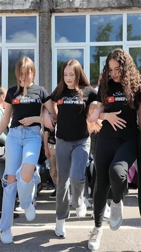👉Razigrane elektronke💃🏻🔥 #kolo #teferic #dance #bosnia #balkan