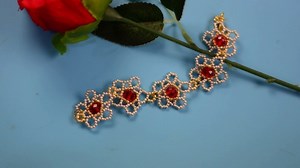 Exquisite Flower Bracelet https://bit.ly/2Bo6Wjw PandaHall Grand...