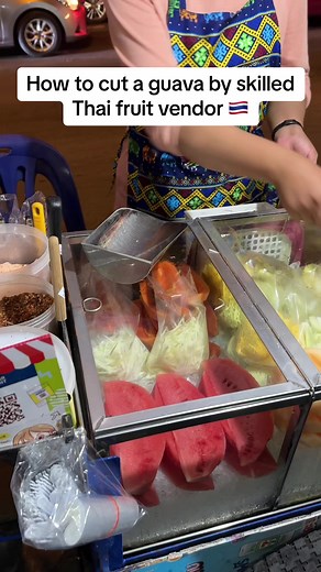 How to Cut a Guava with Thai Knife Skills