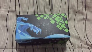 ATOM SHIELD PHP 1950 Specs: Charging Voltage: 5V 1A Speaker Output: 3.5W x 2 Bluetooth Version: 4.0 Bluetooth Range: up to 10 meters Music Playing Time: 8-12 hours Battery Charging time: max 4hours IPx5 Water resistant Package Inclusions: Shield Speaker Auxiliary Cable USB Charging Cable User Manual To order message us on Facebook or kindly fill up our form and follow the instructions http://goo.gl/forms/uCsB9eQR4b | DB Audio by Astron