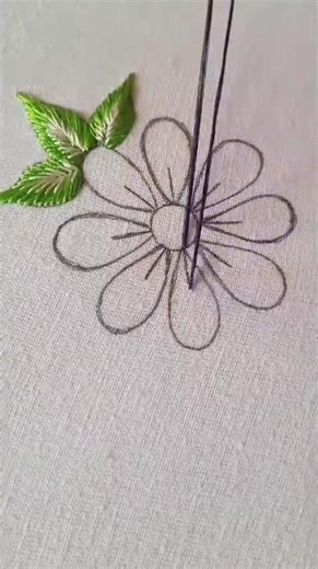 flower-shaped cloth embroidery process #shorts
