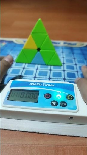 solving pyraminx Rubik's cube