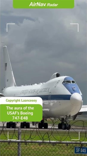 The USAF’s “Doomsday Plane” — Boeing 747-E4B in Action