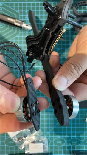 @monika_meps on Instagram: "Guess what I’m building… a 5-inch Y6 FPV drone! 🤯 🔗 Discover more FPV builds & gear in my bio link! #fpv #fpvdrone #y6fpv #fpvbuild #fpvtuning #freestylefpv #racingdrone #fpvgear #dronebuild #fpvcommunity #mepsking"