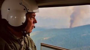 Governor gets briefing, flyover of Colt Fire near Seeley Lake