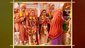 1M views · 34K reactions | #Kokila ne kaha #Rashi aur #Gopi ko doha bolne ke liye! Kya Gopi aur Rashi padh paayegi? Jaanne ke liye #dekhiye Saath Nibhaana Saathiya! #gopibahu #ahemji #kokilamodi #modi #parivaar #indian #saas #bahu #indian #TRP #pyaar #love #lovelife #romance #family #familytime #videos #famous #alltimefav #facebook #comedyshow #serial #television #episode #MustWatch | StarPlus | Facebook