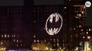 Bat surprises moviegoers during 'The Batman' showing in Austin