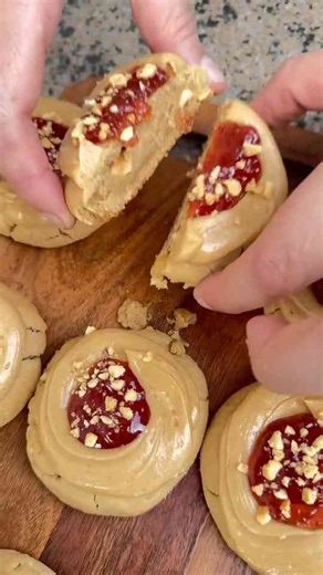 Why these copycat cookies stay tender