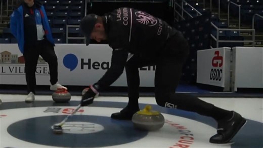 Curling pros test out broom technologies amid recent controversy