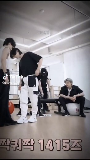 Hyunlix Moments: Felix and Hyunjin Playful Interactions