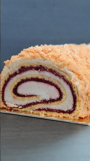 Bûche crème de marron & fruits rouges