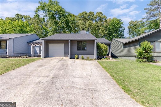 132 Lake Pointe Dr, Warner Robins, GA 31088 - MLS 10737216 - Coldwell Banker