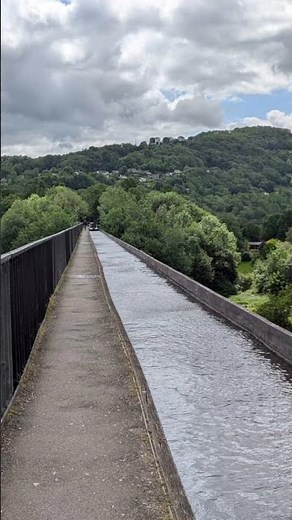 Pontcysyllte Aqueduct Bridge & Llangollen Canal World Heritage Site.