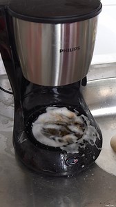 How To Clean A Coffee Maker (Like a Pro) 🤩 | Aurikatariina