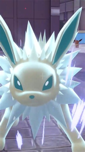 The Shimmering Jolteon Ice Sculpture! #pokemonlegendsza #jolteon #glaceon #pokemon #gaming