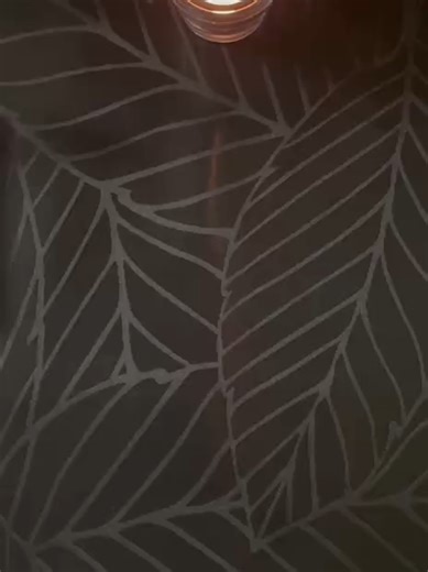 Двое мужчин в окружении, кого выбрать? #таро #таропрогноз #расклад #гадание #тарогадание #гаданиетаро #любовь #отношения