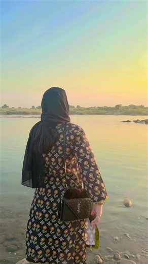 Sady Pind Dy Pani Vich Kul Gai Teri - Full Song