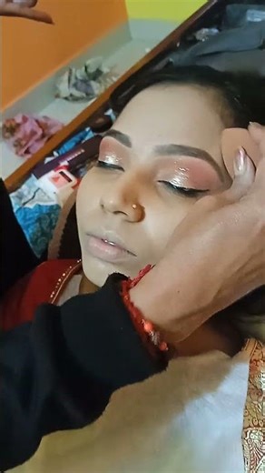 How to use beauty blender😲..#ytshorts #makeuptutorial #blender #makeup ❤️#Beautyblender👍❤️👍