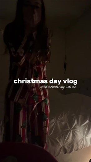Christmas Day Vlog: Celebrating with Family and Fun