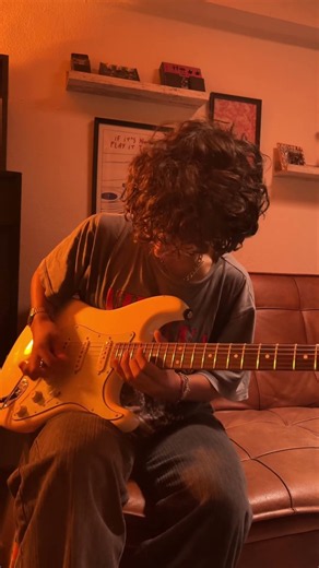 Fleetwood Mac - The Chain #guitar #guitarcover #guitarist #portugal #fleetwoodmac #guitarra #cover