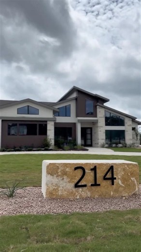 Million Dollar Perry Home in Texas! #sanantoniorealestate #realestate #perryhomes