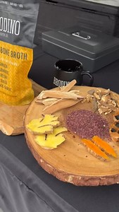 69 reactions · 3 comments | Farmer’s market haul! Soup + broth @brodinobrothco Squid, salami, butter + pasta @thefrenchpantryca #farmersmarket #healthyfood #animalbased #carnivorediet | It's Courtney Luna | Facebook