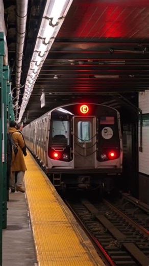 NYC R179 C Train Departs West 4th Street Uptown Run to 14th Street with back lights flashing
