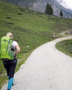 Zum Wochenstart sorgen wir für "das URLAUB FÜR ZUHAUSE Gefühl"! 😊 Habt ihr eine Lieblingswanderroute bei uns in der Region? 😍🌤️⛰️ | Hochkönig