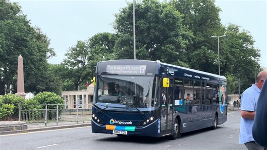 *Newly Repainted At The Time* Stagecoach South Dark Blue (We’ve Got You) Livery 26202 (SN67 XCU) ADL Enviro200MMC Leaving The Old Steine (Now Pedestrianised) On The 17 To Partridge Green | #bus #SC26202 #SN67XCU #adlenviro200mmc #brughtonoldsteine