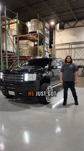 Once the lights hit… game over 😎 We just hooked up this 2013 GMC Sierra with a fresh set of our LED door handles 👀 | Boost Auto