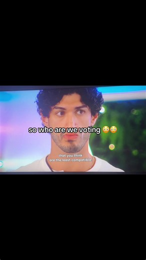 #loveisland #vote #movienight #recouplingloveisland #fyp | jazz and caleb