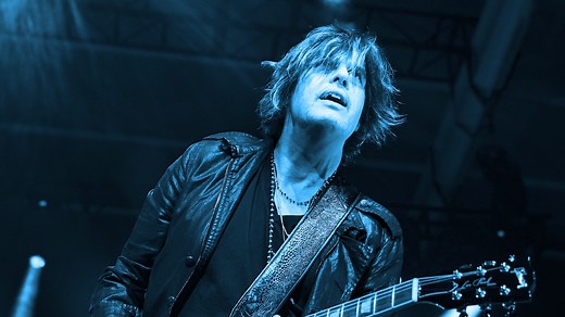 STP's Dean DeLeo unveils new project One More Satellite with debut single "Paper Over the Cracks"
