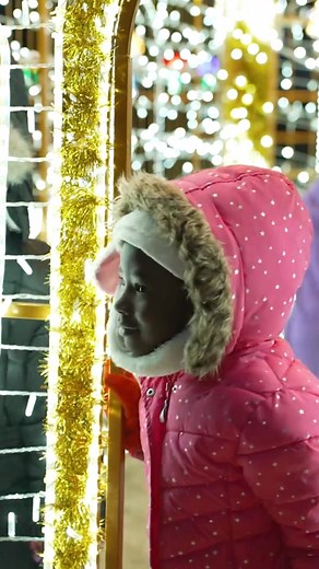 53K views · 149 reactions |  What's Happening in DeSoto: Episode 8  One of the Mid-South's most immersive light shows returns Nov. 28! Bring your loved ones to experience the magic of Light Garden in Olive Branch.  Over 1.5 miles of dazzling lights  FREE parking and photos with Santa  Open Nov. 28-Jan. 1  Learn more ➡️ https://heyor.ca/RsPean We can't wait to see you there this holiday season! | Visit DeSoto County | Facebook