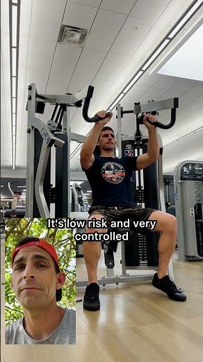 Shoulder rehab with row and press machines #shoulderpain #shoulderrehab