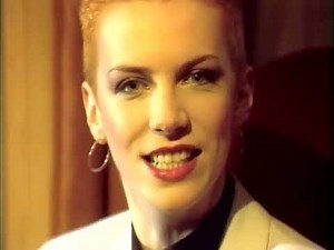 The Eurythmics - Sweet Dreams 1983