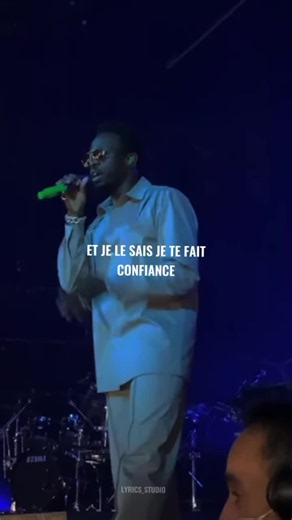 Dadju - Au rang de reine paroles complètes