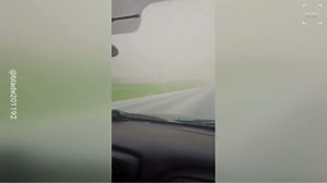 Rare Dust Storm Sweeps Illinois, Blinding Drivers and Darkening the Sky