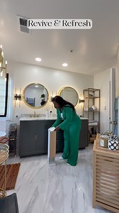 Happy new month! May this month bring you God’s peace, joy and blessings that make your home and heart feel full 🤍 Sharing my bathroom restock with some my faves in this space👌🏾. If you want the 🔗s to my faves, say ‘Refresh’. Cheers to a productive week! . . . . . #wayfairfinds #bathroomgoals #bathroomdesign #bathroomdecor #interiorstyling #interiordesign #bathroomstyling #bathroominspo #homedecor #wayfair #stylishspaces #decorinspo #homestyling #chicbathroom #homeimprovements #cozyhomedecor