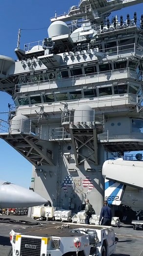 415K views · 6.9K reactions | Walking around the flight deck of an aircraft carrier #aviationlovers #aviation #aviationlife #flightdeck #jets #planes #navy #navylife #navystrong #usnavy #proudtobenavy #navyfamily #seabee #sailor #military #veteran #honor #courage #sacrifice #commitment #leadership #teamwork #respect #devotion #service #country #freedom #honorbound #alwaysready #neverforget #gonavy | Air Supremacy | Facebook