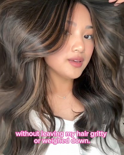 From flat to FULL-ON-GLAM 😍 PUFF.ME dry texture spray gives your hair amazing volume & fullness, with just a few puffs. | Design.ME