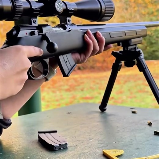 197K views · 3.6K reactions | The award for the longest distance...