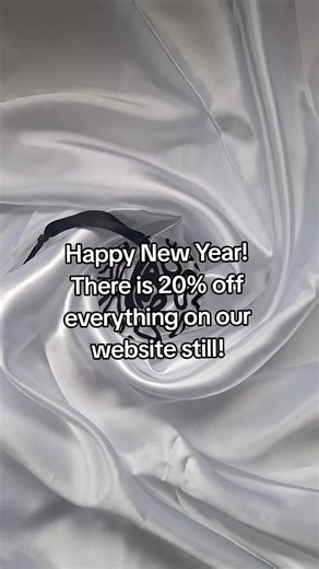 start the new year off with 20% off everything on our website! 🍾🫶 #thefinishline #f1 #formula1 #landonorris #ln4