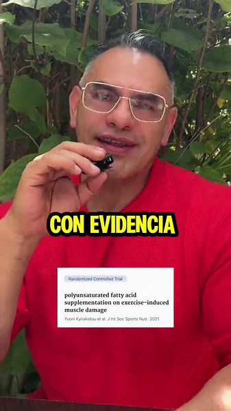 🚨 4 RAZONES POR LAS QUE ESTE SUPLEMENTO AYUDA AL MÚSCULO 💪🧬🔥 Hay suplementos 💊 que no construyen músculo 💪🧱 por arte de magia 🪄❌, pero sí pueden mejorar el entorno fisiológico 🧬🔥 donde ese músculo se construye 🏋️‍♂️📈. Cuando entrenas fuerza 🏋️‍♀️⚡, tu cuerpo necesita algo más que levantar pesado 🏋️‍♂️😤: necesita buena señalización anabólica 📡💪, recuperación eficiente 🔄😴, inflamación bien regulada 🔥🧯, función neuromuscular estable 🧠⚡💪 y un metabolismo capaz de usar mejor lo