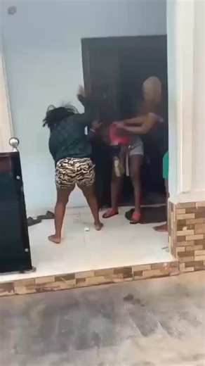 Saltcity Connect on Instagram: "Like what's the meaning of this? . . . . Follow @saltcity_properties Follow @saltcity_slayers Follow @saltcity_connect . . . Tag and collaborate with us to get featured Send a dm on whatsapp using the link on bio . . . This page doesn’t support Vawulence . . . #today #trending #news #abakaliki #reels"