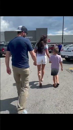 🤣🥜 PEANUT BUTTER POOP PRANK! Walking around with POOPY PANTS! #poopprank #walmartprank #gothergood