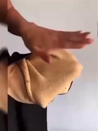 👉CENA 1290 dinara 🔥Ženske TERMO HULAHOPKE . Tople hulahopke koje će vas grejati tokom zimskih meseci. Termo ČARAPE koje su postavljene, a imaju efekat tankih najlon čarapa ✅ Rastegljive i udobne ✅ Veoma tople, greju i do -10 ✅ I hulahopke i helanke u jednom ✅ Univerzalna veličina S do XL ✅ Ne gužvaju se na nogama ✅ Savršeno naležu na noge i struk ✅ Super kvalitetni materijal Odgovaraju za kilažu od 50 kg do 90 kg Veličina: Univerzalna za veličine S/M/L/XL Boja:Crna Zato ne čekajte, po super ce